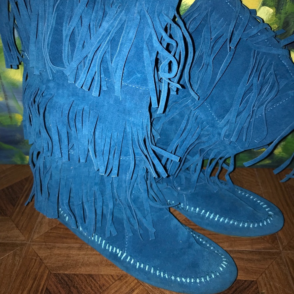 LAST CHANCE‼️Turquoise teal fringe boots